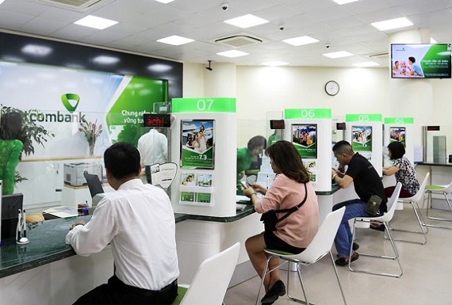 Vietcombank thu 6.200 tỷ đồng sau bán cổ phần cho GIC và Mizuho