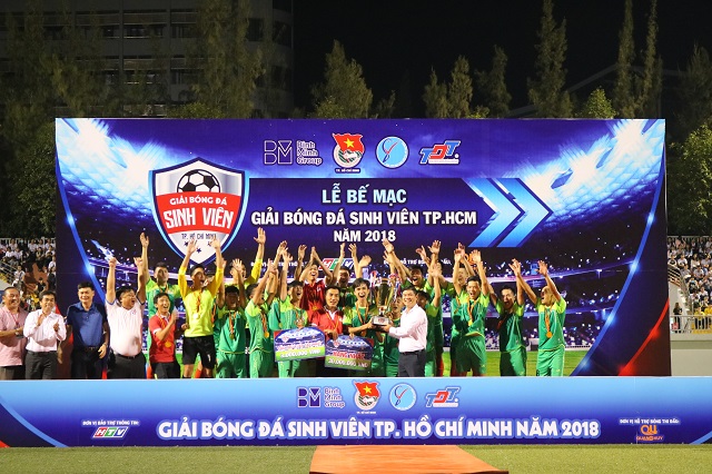 Đại học Tôn Đức chiến thắng tại Giải bóng đá Sinh viên TP. Hồ Chí Minh năm 2018.