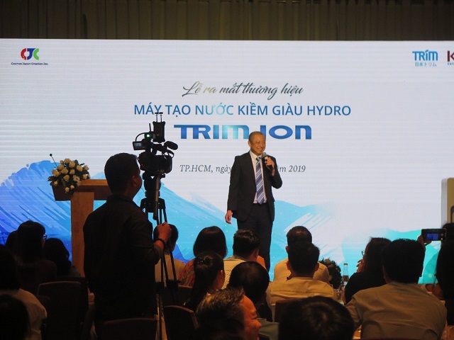 TPHCM: Ra mắt máy tạo nước Ion kiềm giàu Hydro Trim Ion