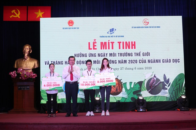 Mít tinh kỷ niệm Ngày Môi trường thế giới và Tháng hành động vì môi trường năm 2020 của ngành giáo dục