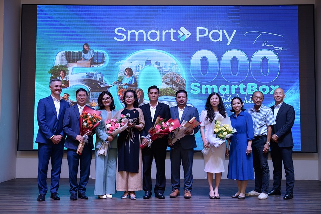 SmartPay chính thức khởi động chương trình “Tặng 50.000 thiết bị thông báo thanh toán SmartBox cho các tiểu thương Việt”