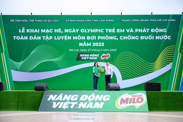 Nestlé MILO đồng hành cùng Lễ Khai mạc hè,  Ngày Olympic trẻ em và Chương trình bơi an toàn