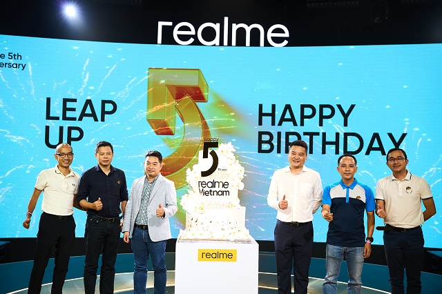 realme đón sinh nhật lên 5 hoành tráng, lọt top 5 thương hiệu công nghệ tại Việt Nam có mức tăng trưởng cao nhất quý II/2023