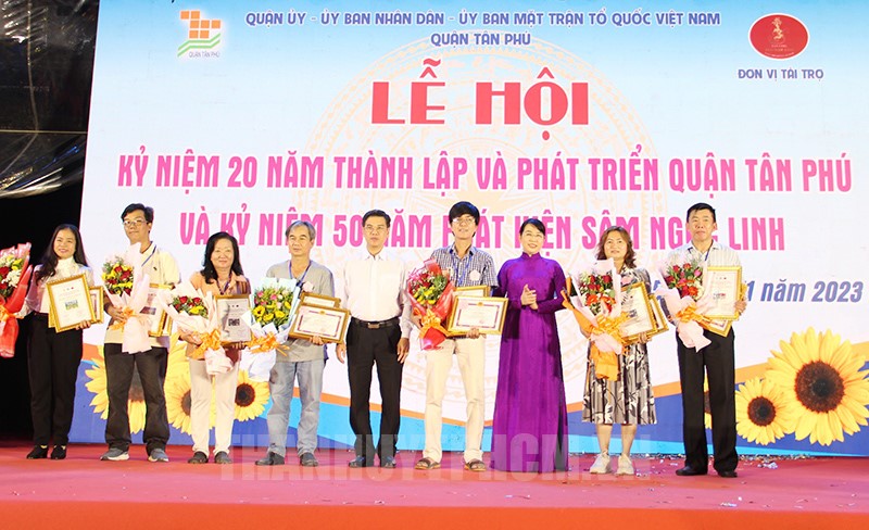 Quận Tân Phú kỷ niệm 20 năm ngày thành lập